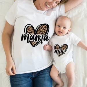 Stylish MOM&MIMI Matching Shirts Casual Short Sleeve Family Tops Leopard Heart Print Comfortable Family Outfits