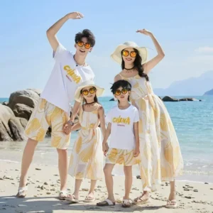 Vacation Couple Look Family Clothes Mom Daughter Resort Dress Holiday Beach2PCS Sets Cute Outfits Dad Son Baby T-Shirts Shorts